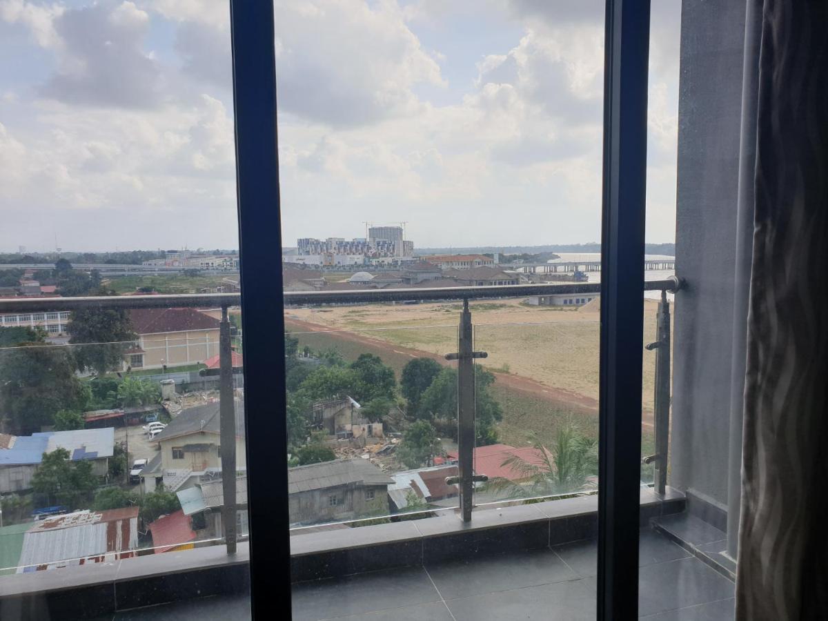 Prestige Sky Riverfront Kota Bharu Buitenkant foto