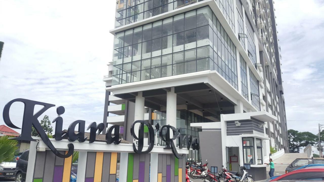 Prestige Sky Riverfront Kota Bharu Buitenkant foto